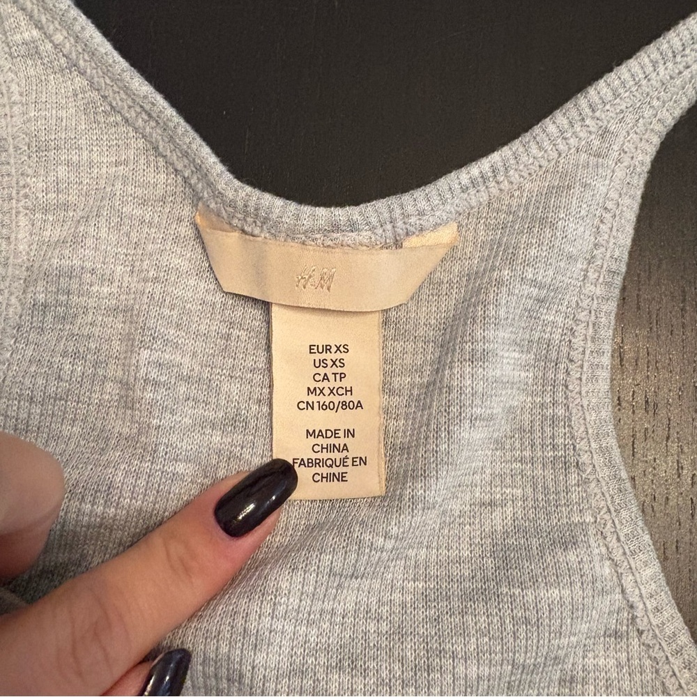 H&M Gray Ribbed Tank Top - Picture 3 of 3